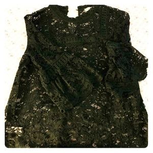 Forest green lace blouse with 3/4 sleeve. EUC